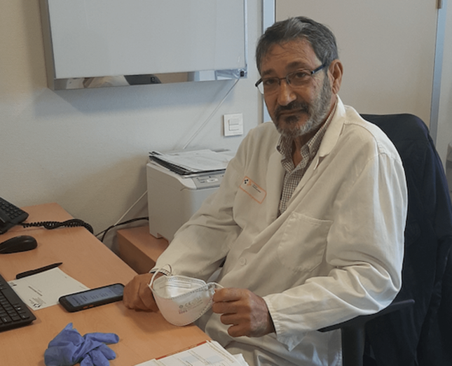 El doctor Juan Guedes Martínez se jubila de la sanidad pública / TA